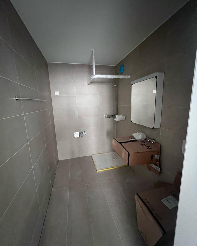 CCHE, Nyon, photo 10 sur 10 (faïence salle de bain)